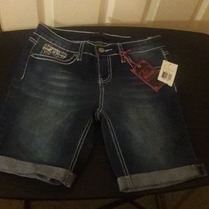 Girl's Indigo Blue jean shorts NWT